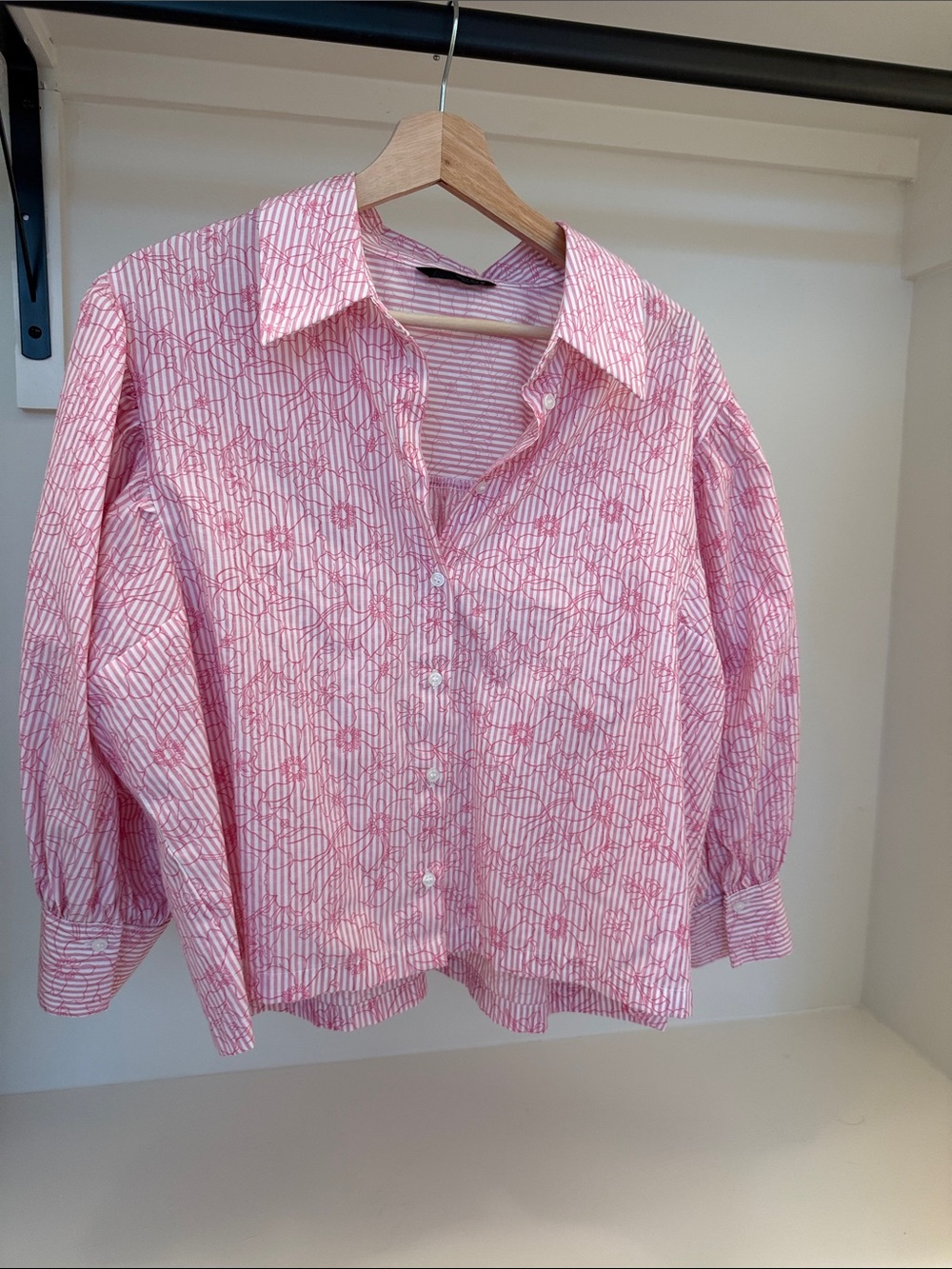 Zara Pink Patterned Button-Up Blouse